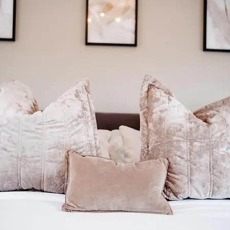 Appartement Seabreeze Retreat-luxury 2 Bedroom Apartment-free Private Gated Parking On-site